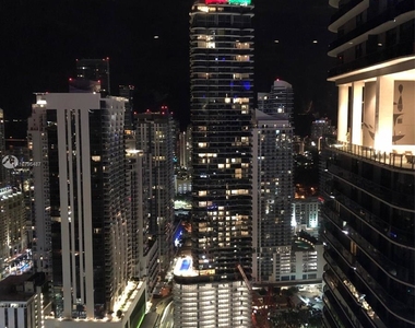 1000 Brickell Plaza - Photo Thumbnail 91