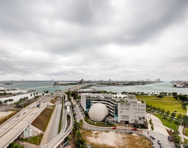 1100 Biscayne Blvd - Photo Thumbnail 110