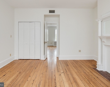 3116 Dumbarton Street Nw - Photo Thumbnail 11