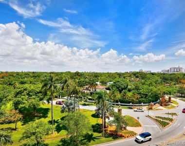 626 Coral Way - Photo Thumbnail 63