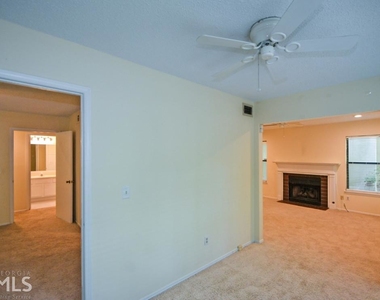 2108 Huntingdon Chase - Photo Thumbnail 31