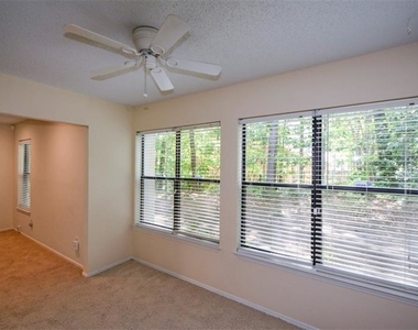 2108 Huntingdon Chase - Photo Thumbnail 32