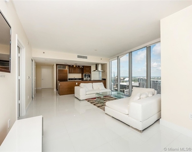 495 Brickell Ave - Photo Thumbnail 13