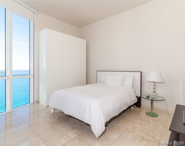 16001 Collins Ave - Photo Thumbnail 37