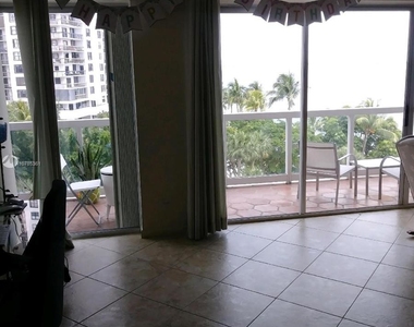 2451 Brickell Ave - Photo Thumbnail 31