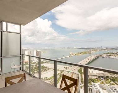 1100 Biscayne Blvd - Photo Thumbnail 21