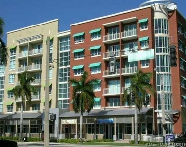 2001 Biscayne Blvd - Photo Thumbnail 0