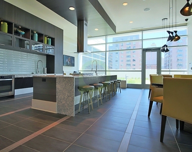 801 South Financial Pl. - Photo Thumbnail 17