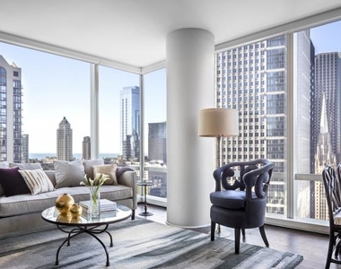 111 West Wacker - Photo Thumbnail 0