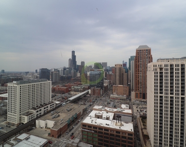 1333 South Wabash - Photo Thumbnail 12