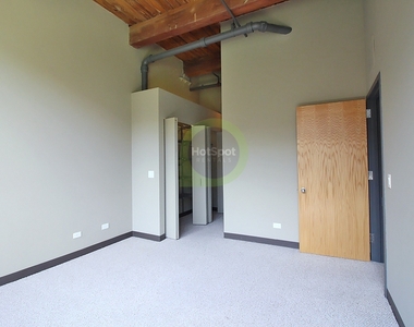 925 W Huron - Photo Thumbnail 15