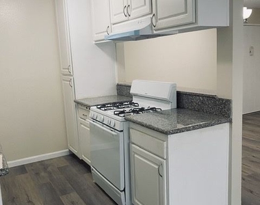 14400 Vose St Apt 224 - Photo Thumbnail 7