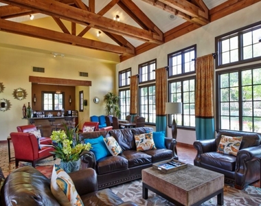 2700 Barton Creek Blvd - Photo Thumbnail 9