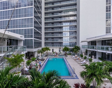 1100 Biscayne Blvd - Photo Thumbnail 102