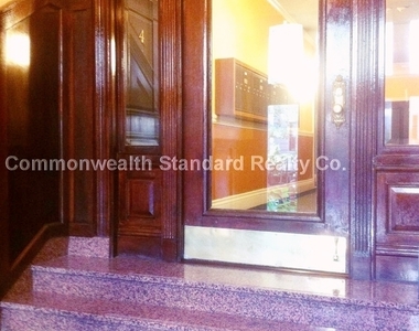 20 Queensberry Street - Photo Thumbnail 1