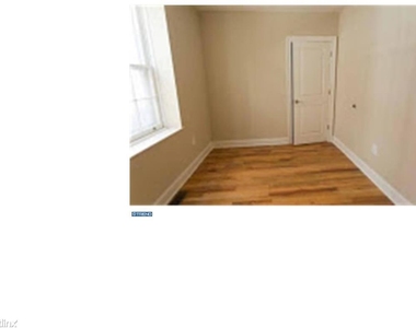 1114 Pine St - Photo Thumbnail 4