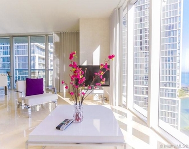 485 Brickell Ave. - Photo Thumbnail 7