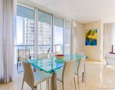 485 Brickell Ave. - Photo Thumbnail 13