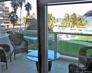 5151 Collins Ave - Photo Thumbnail 76