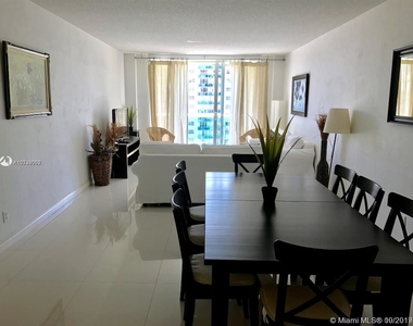 19370 Collins Ave - Photo Thumbnail 13