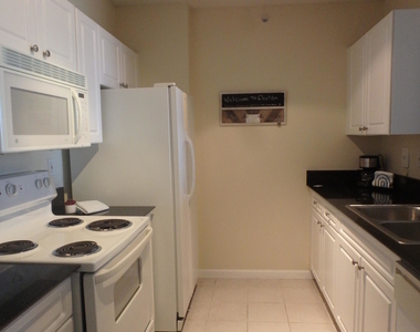 651 Okeechobee Boulevard - Photo Thumbnail 4