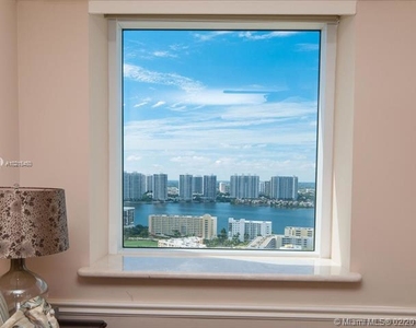 17875 Collins Ave - Photo Thumbnail 67