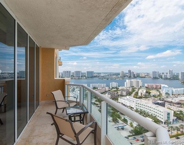 17875 Collins Ave - Photo Thumbnail 66