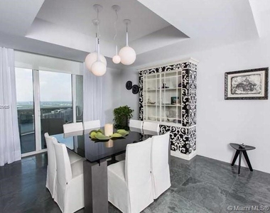 15811 Collins Ave - Photo Thumbnail 12