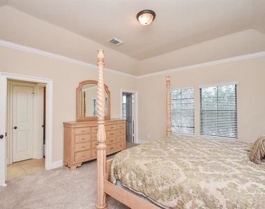 7403 Sadler Court - Photo Thumbnail 36