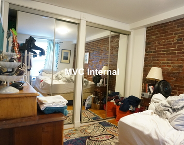 63 Hancock St Boston, MA 02114 - Photo Thumbnail 5