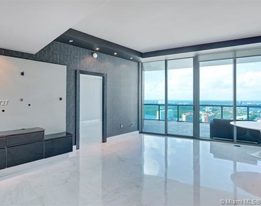 17001 Collins Ave - Photo Thumbnail 26