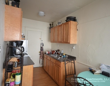 1163 Boylston Street - Photo Thumbnail 2