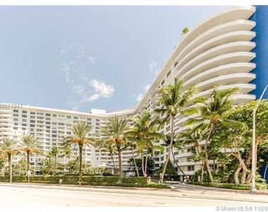 5161 Collins Ave - Photo Thumbnail 54