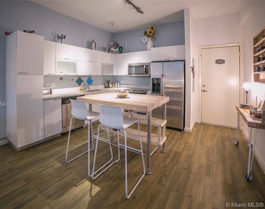 234 Ne 3rd St Apt 804 - Photo Thumbnail 4