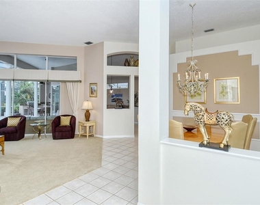 6335 Thorndon Circle - Photo Thumbnail 9