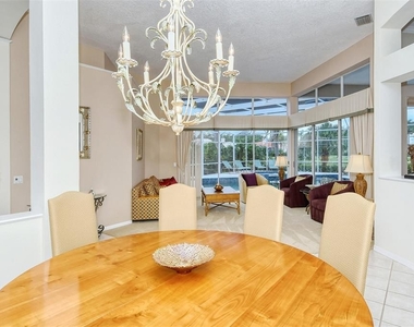 6335 Thorndon Circle - Photo Thumbnail 12