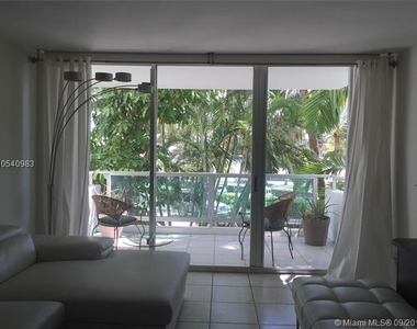 5161 Collins Ave - Photo Thumbnail 3