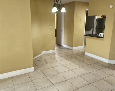 17440 Nw 67th Ct Apt I - Photo Thumbnail 4