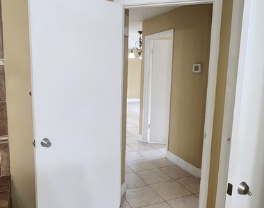 17440 Nw 67th Ct Apt I - Photo Thumbnail 7