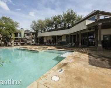 8780 Park Lane - Photo Thumbnail 25