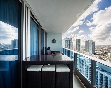 200 Biscayne Boulevard Way - Photo Thumbnail 50