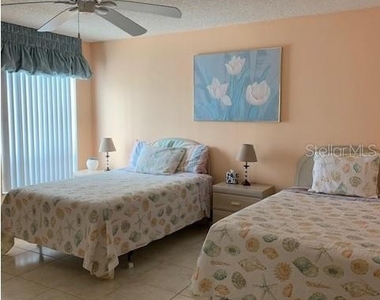 450 S Gulfview Boulevard - Photo Thumbnail 16