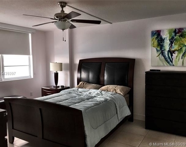 6917 Collins Ave - Photo Thumbnail 25