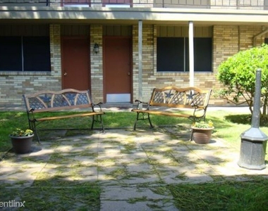 835 North Zang Boulevard - Photo Thumbnail 12