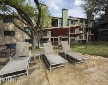 8780 Park Lane - Photo Thumbnail 30