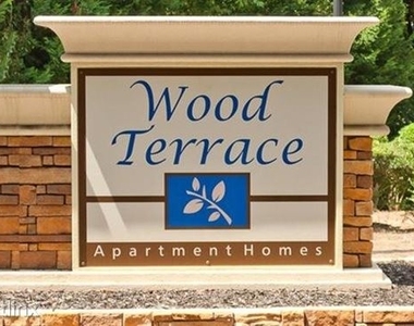 100 Wood Terrace Cir - Photo Thumbnail 0