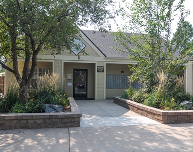 2736 Raintree Drive - Photo Thumbnail 14