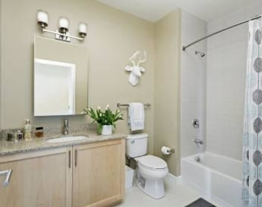 411 D St., Unit B3 - Photo Thumbnail 4