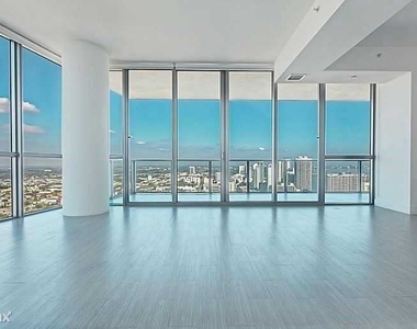 1100 Biscayne Blvd Unit 3505 - Photo Thumbnail 0