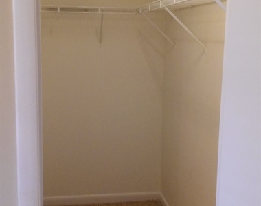 1351 Crab Orchard Dr Apt 102 - Photo Thumbnail 5